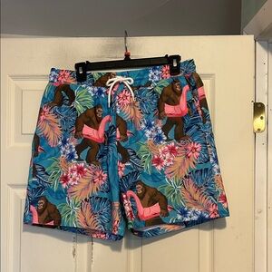 Manfinity Shorts Size Large Sasquatch Flamingo